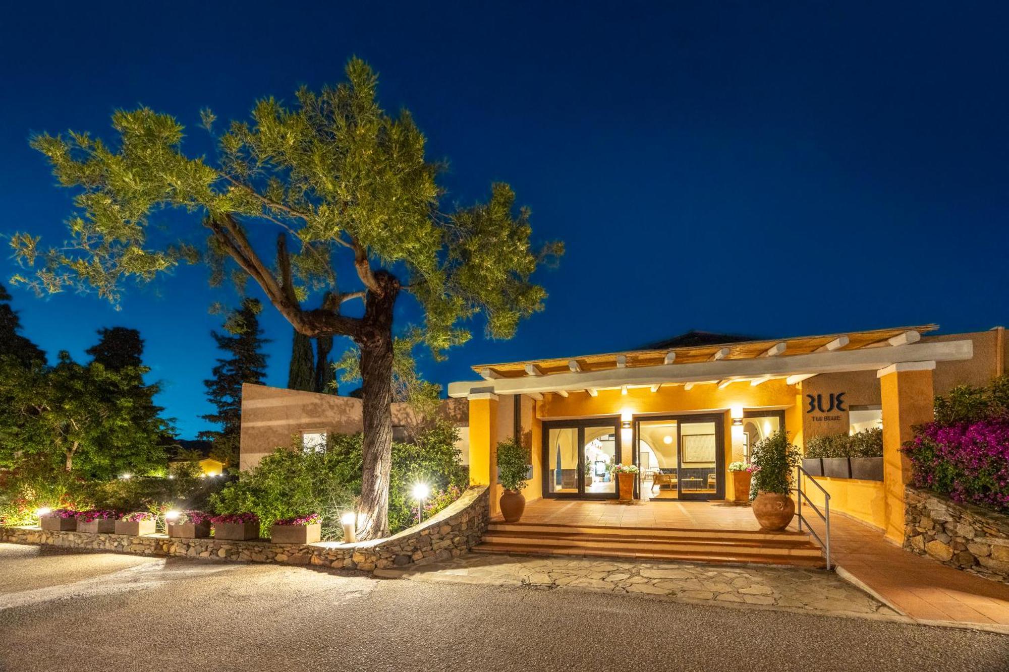 Mclub Budoni Exterior photo